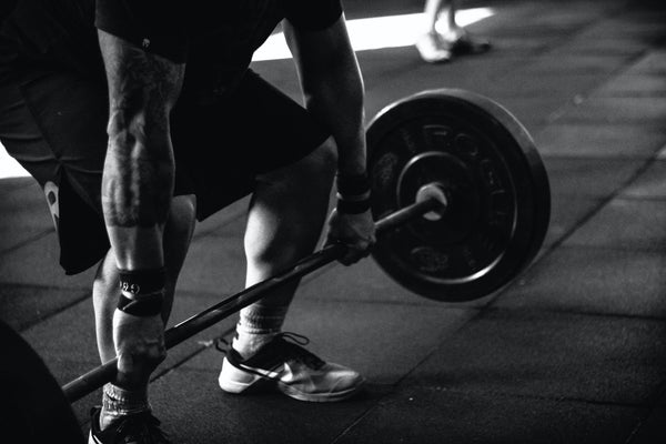 The Romanian Deadlift: How It Differs From The Deadlift